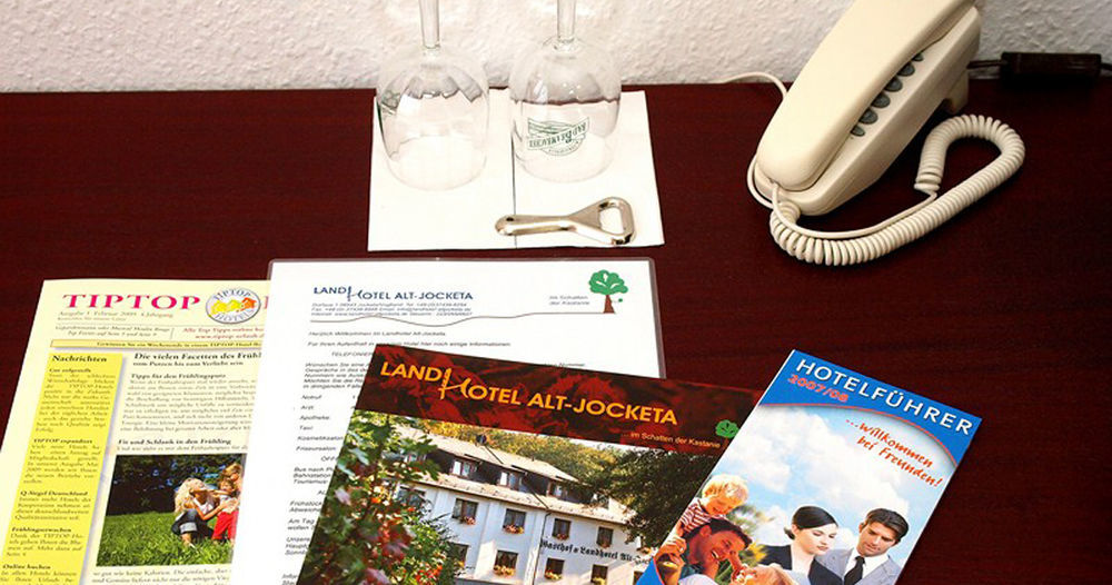 Landhotel Alt-Jocketa 폴스뮬 외부 사진